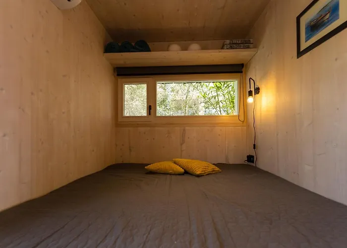 Buqez - 31 بيت للعطل